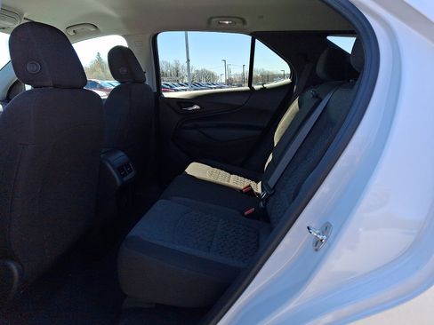 Certified 2024 Chevrolet Equinox LT AWD/4WD image 10