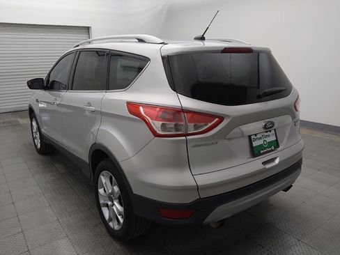 Used 2016 Ford Escape Titanium FWD image 5