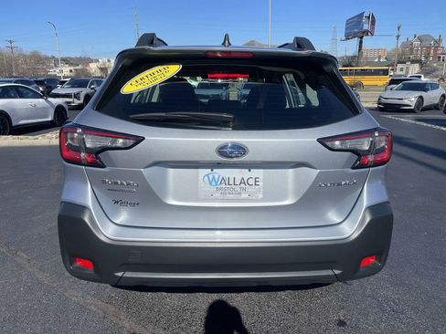 Certified 2025 Subaru Outback 2.5i image 5