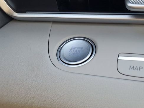 New 2026 Hyundai Elantra Limited FWD image 31