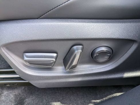 Used 2026 Toyota bZ FWD image 20