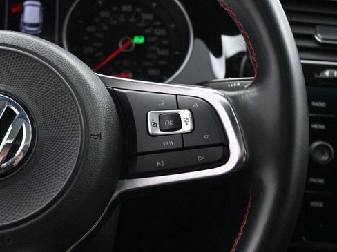 Used 2019 Volkswagen GTI SE w/ SE Experience Package image 16