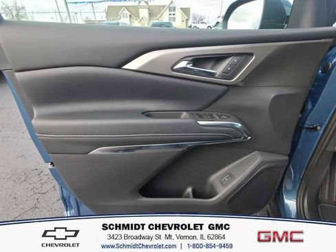 New 2026 Chevrolet Traverse LT w/ Driver Confidence Package image 13
