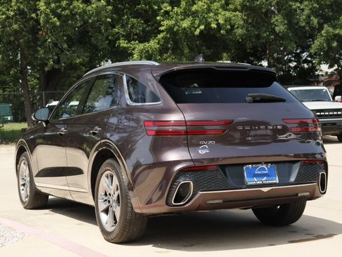 Used 2022 Genesis GV70 2.5T w/ Select Package AWD/4WD image 6