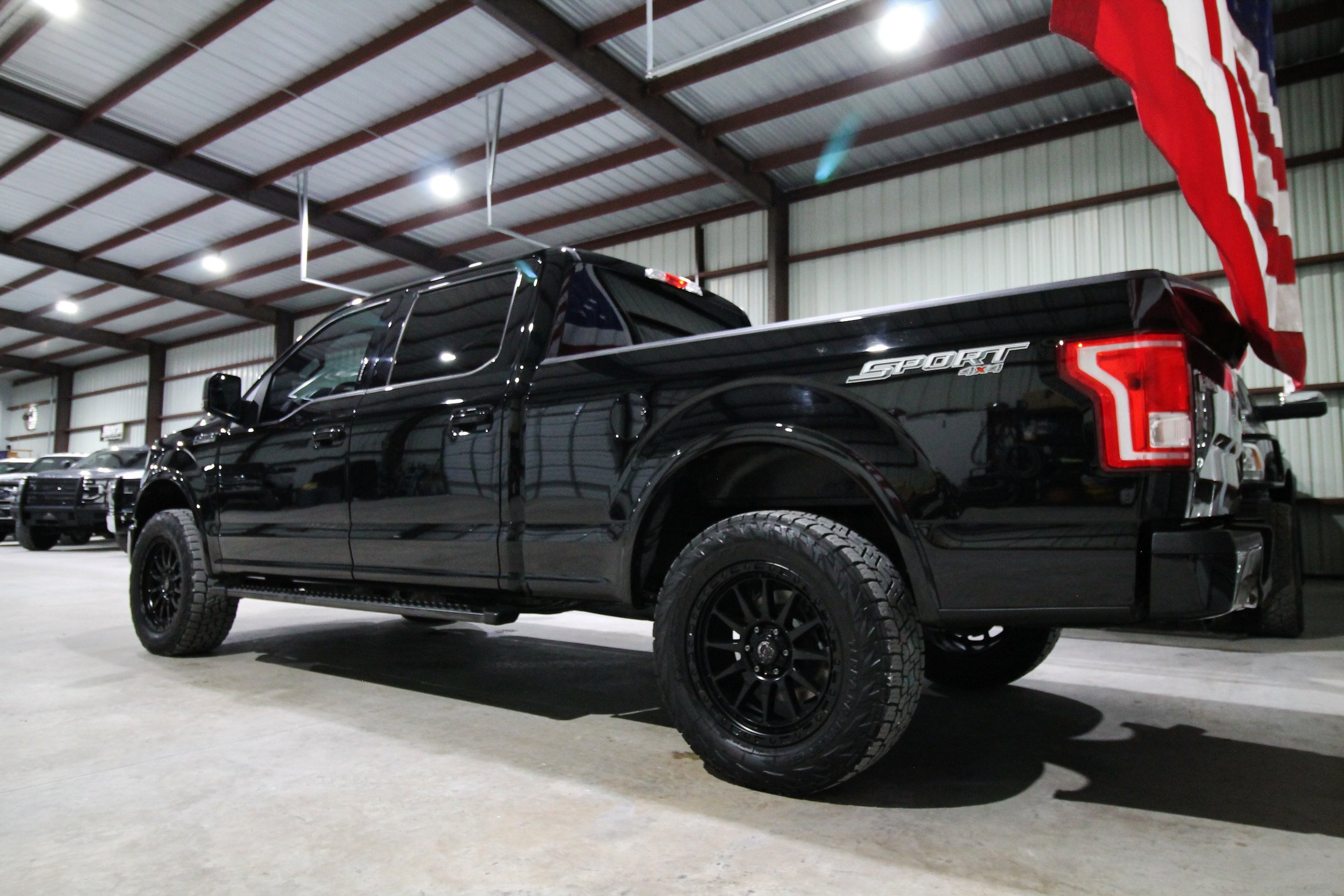 Used 2016 Ford F150 XLT w/ Equipment Group 301A Mid AWD/4WD image 8