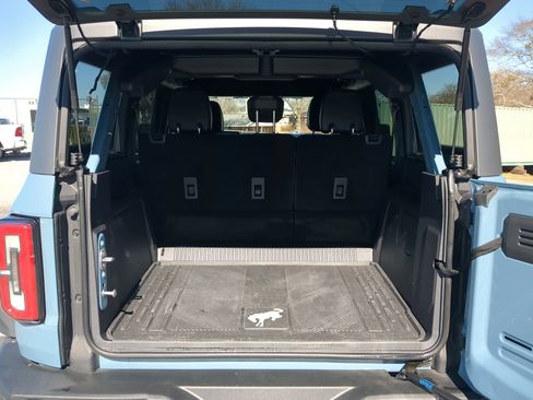 Certified 2023 Ford Bronco Wildtrak image 11