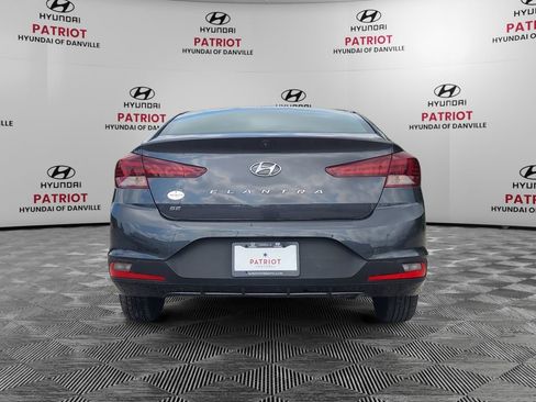 Used 2020 Hyundai Elantra SE w/ Cargo Package (C1) FWD image 4