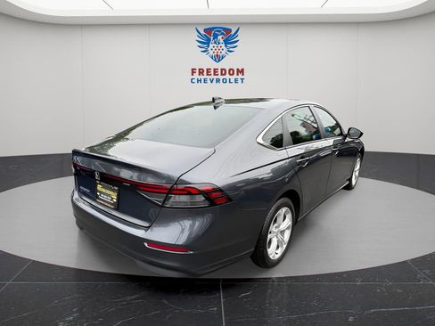 Used 2025 Honda Accord LX image 7