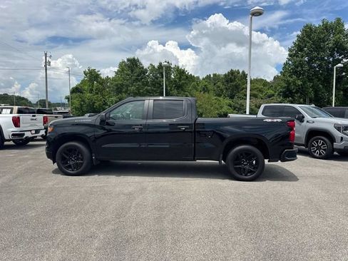 Used 2024 Chevrolet Silverado 1500 Custom AWD/4WD image 7