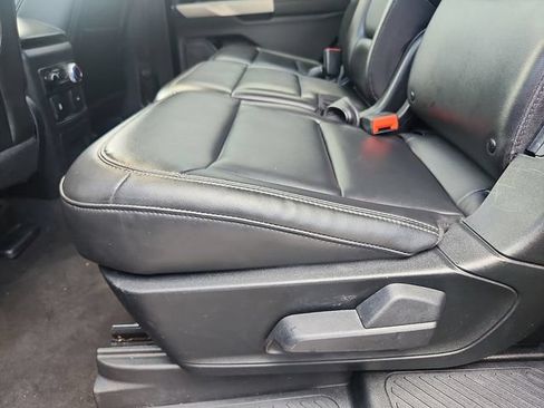 Certified 2022 Ford Explorer XLT w/ Equipment Group 202A AWD/4WD image 26