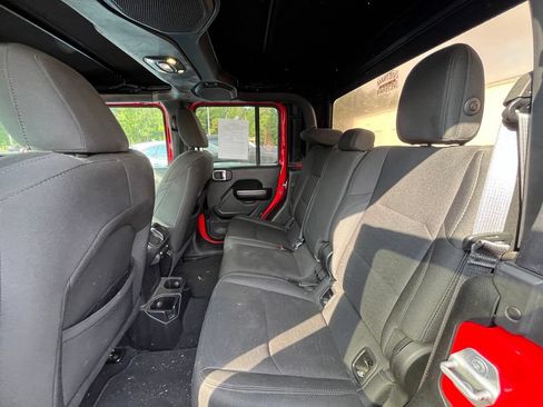 Used 2020 Jeep Gladiator Sport w/ Quick Order Package 24S AWD/4WD image 12