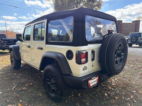 Used 2024 Jeep Wrangler Sport image 7