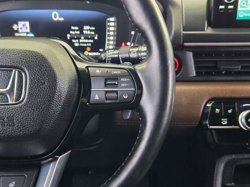 Used 2023 Honda Pilot Elite image 24