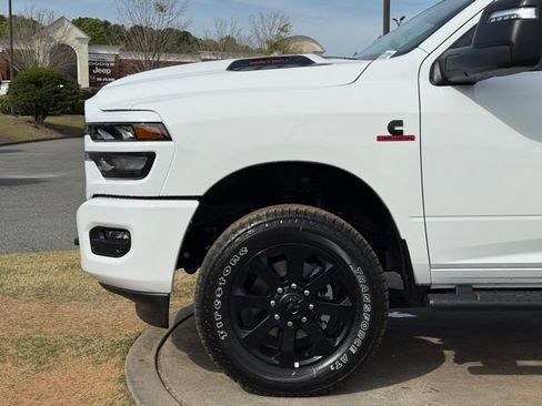 New 2026 RAM 2500 Tradesman AWD/4WD image 12