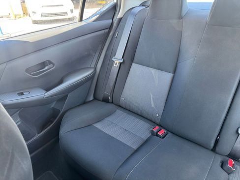 Used 2024 Nissan Sentra SV FWD image 37