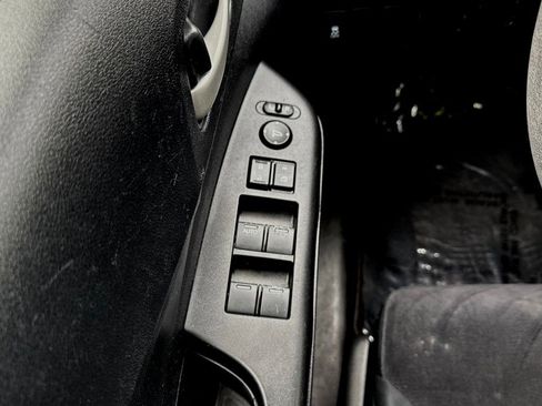 Used 2013 Honda CR-V LX image 11