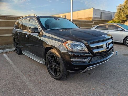 Used 2016 Mercedes-Benz GL 450 4MATIC image 5