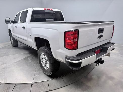 Used 2019 Chevrolet Silverado 3500 LTZ image 7