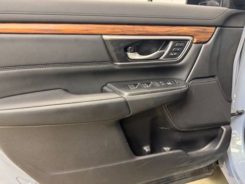 Used 2021 Honda CR-V Touring image 8