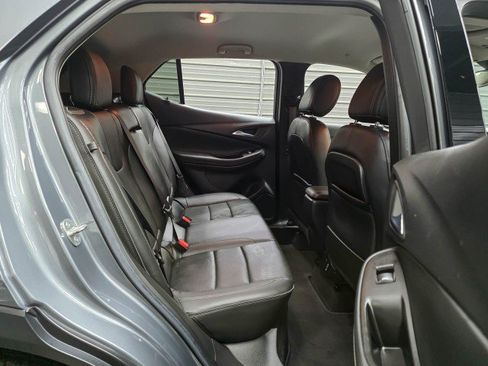 Used 2022 Buick Encore GX Essence FWD image 17