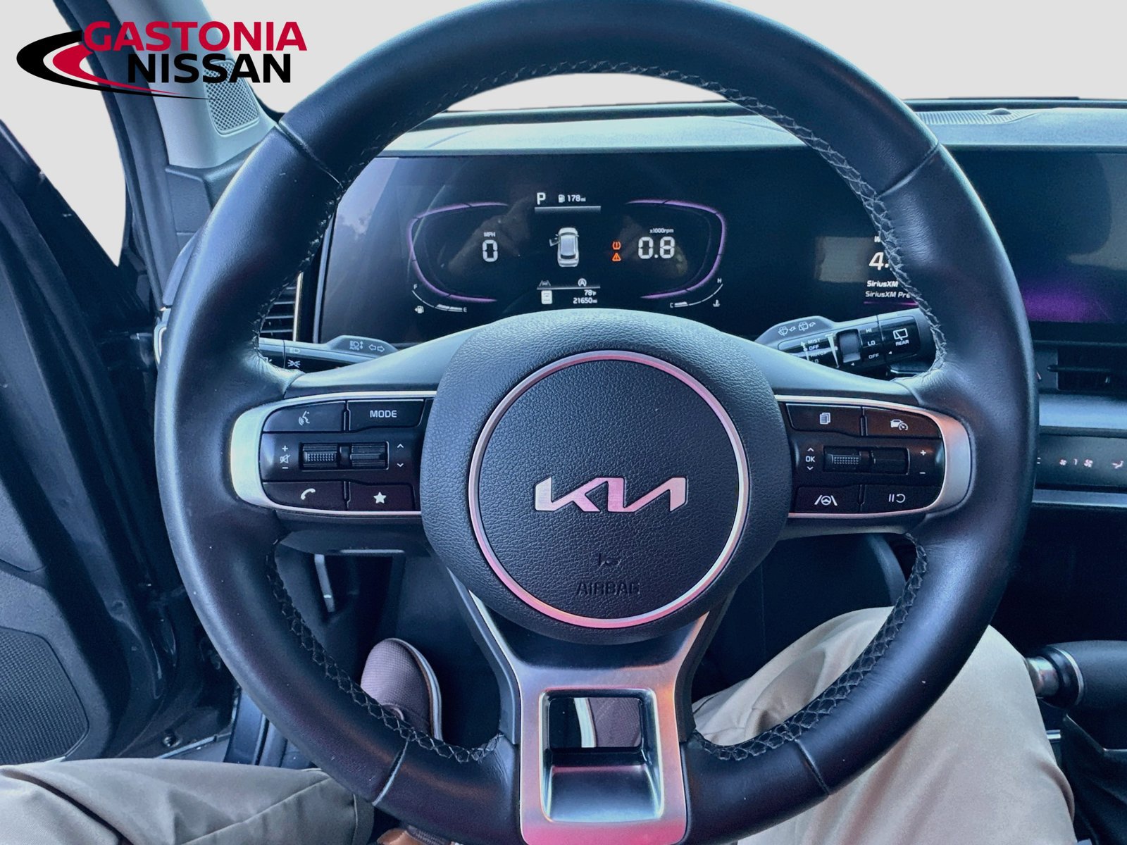 Used 2023 Kia Sportage EX FWD image 14