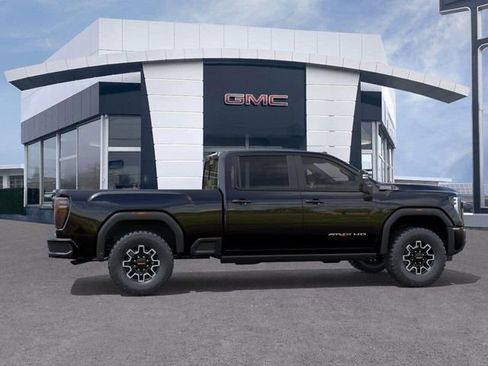 New 2026 GMC Sierra 2500 AT4X w/ LPO, Black Badging Package AWD/4WD image 5