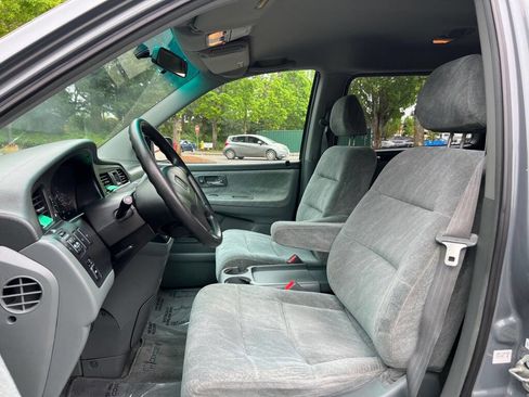 Used 2001 Honda Odyssey EX image 9