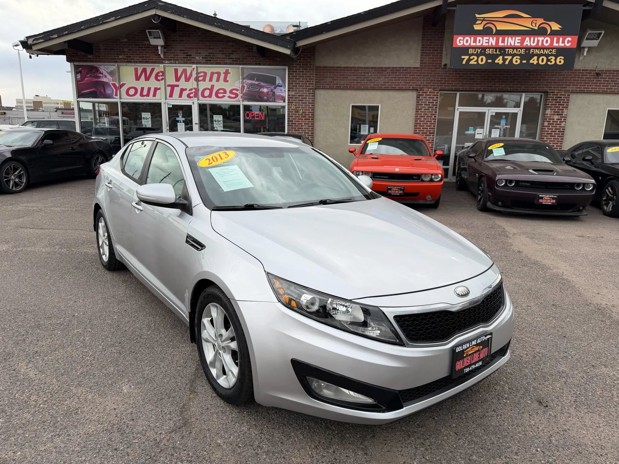 Used 2013 Kia Optima EX FWD image 2