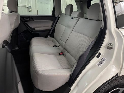 Used 2018 Subaru Forester 2.5i Premium AWD/4WD image 11