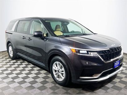 Used 2024 Kia Carnival LX