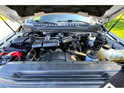 Used 2019 Ford F250 Lariat w/ Lariat Ultimate Package image 11