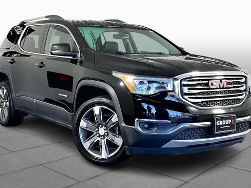 Used 2017 GMC Acadia SLT image 2