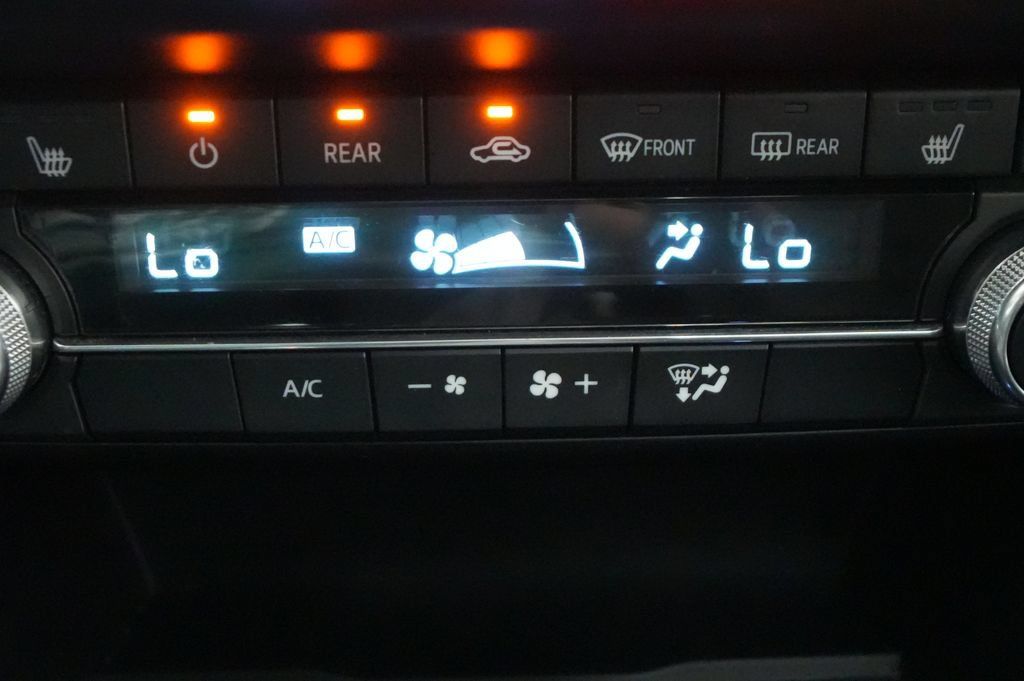 Used 2023 MAZDA CX-9 Touring AWD/4WD image 34