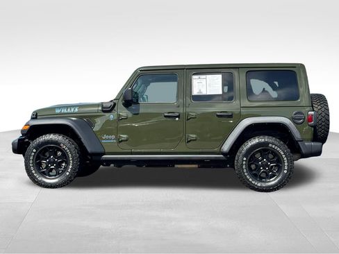 Used 2023 Jeep Wrangler Unlimited w/ Convenience Group AWD/4WD image 4