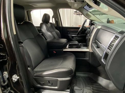 Used 2017 RAM 1500 Laramie AWD/4WD image 30