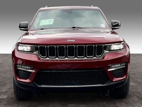 Certified 2023 Jeep Grand Cherokee Limited w/ Trailer Tow Prep Group (B) AWD/4WD image 2