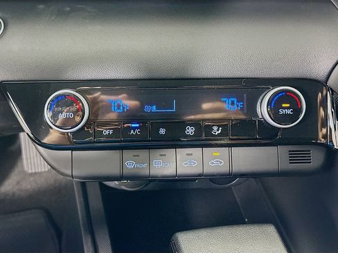 New 2026 Hyundai Elantra Blue image 13