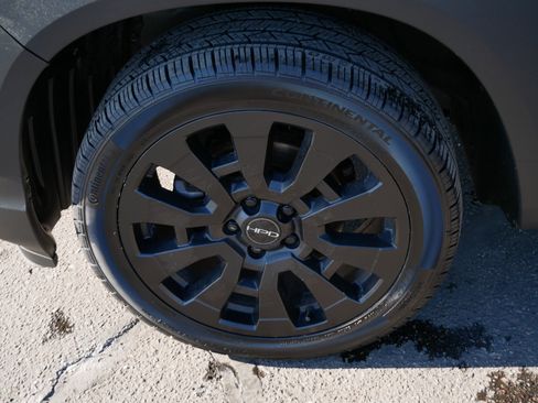 Used 2023 Honda Passport EX-L image 15