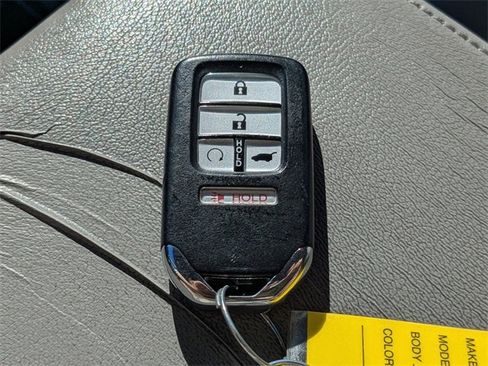 Used 2017 Honda CR-V EX-L image 33