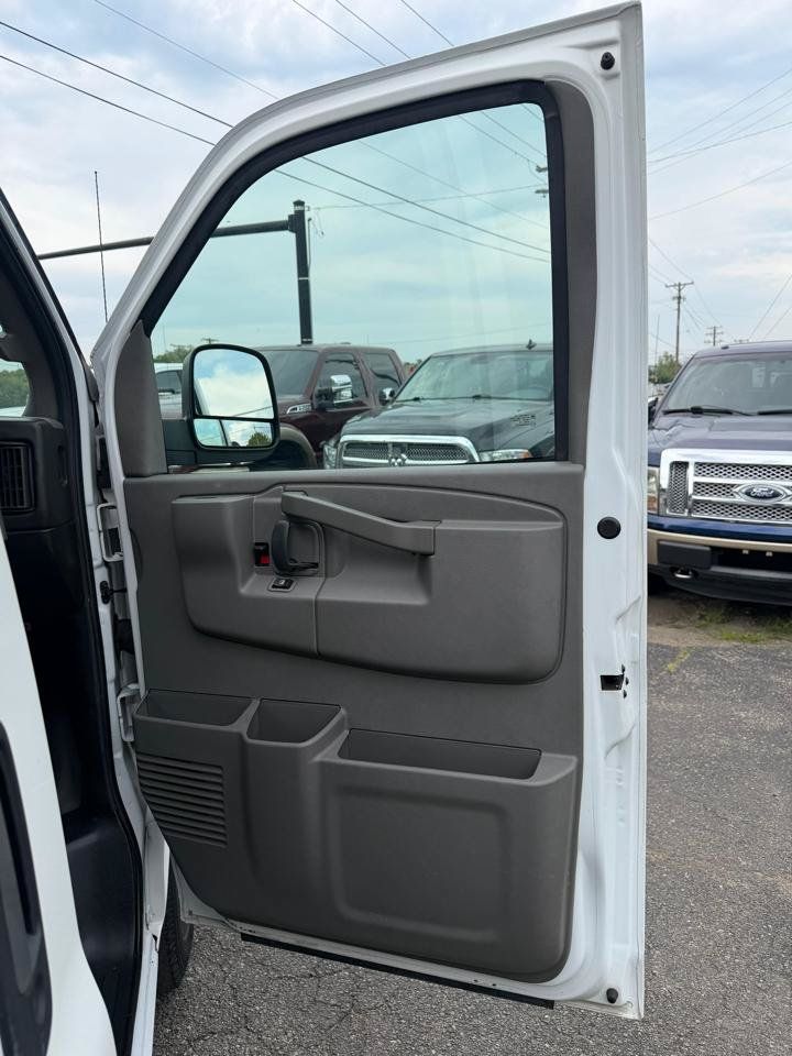 Used 2021 Chevrolet Express 2500 Extended w/ Driver Convenience Package RWD image 14