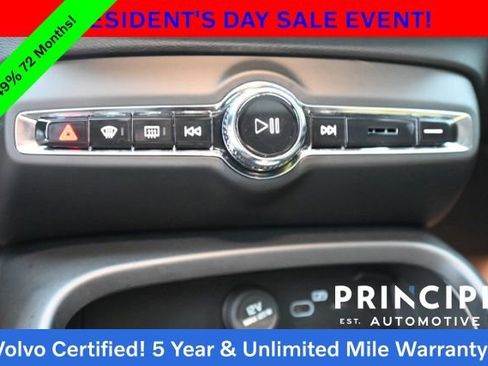 Certified 2023 Volvo C40 Recharge Core w/ Climate Package image 22