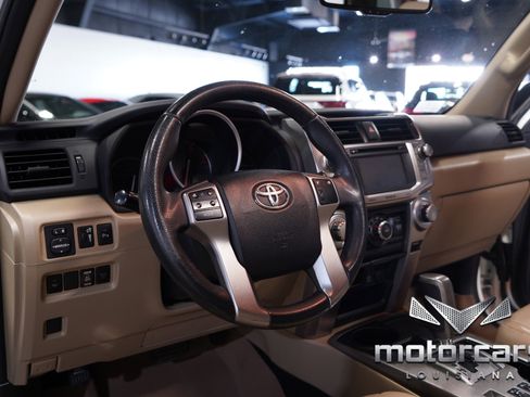 Used 2012 Toyota 4Runner SR5 image 21