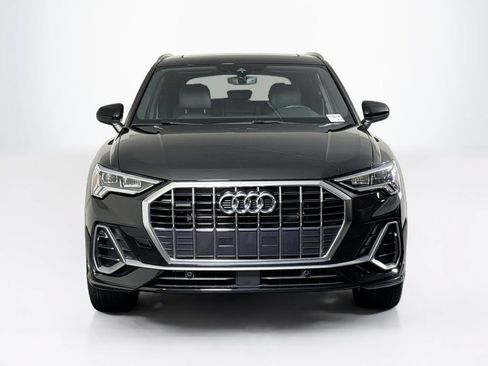 Used 2023 Audi Q3 2.0T Premium w/ Convenience Package AWD/4WD image 8