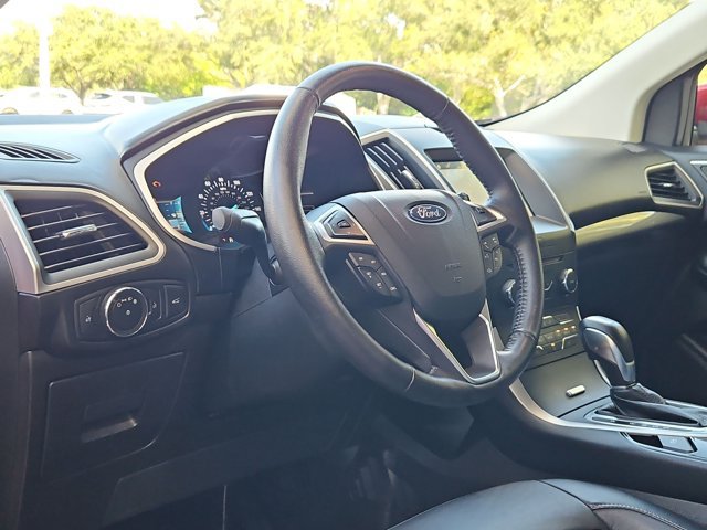 Used 2017 Ford Edge SEL w/ Equipment Group 201A FWD image 10