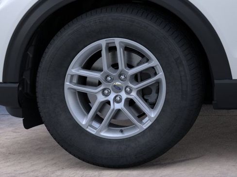 New 2026 Ford Explorer Active RWD image 19