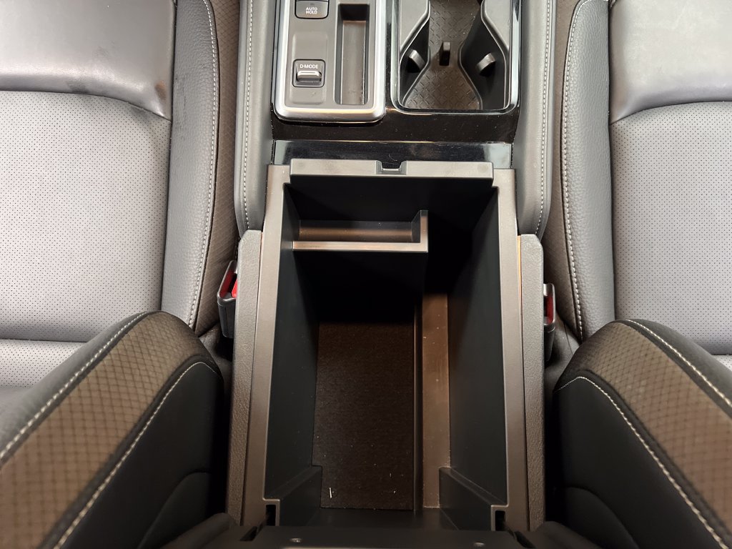 Used 2026 Nissan Pathfinder SL FWD image 47