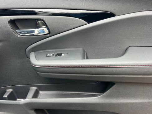 New 2026 Honda Ridgeline Black Edition image 18