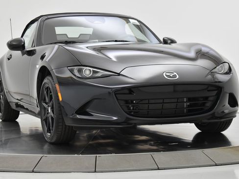 New 2026 MAZDA MX-5 Miata Sport w/ Weather Package RWD image 12
