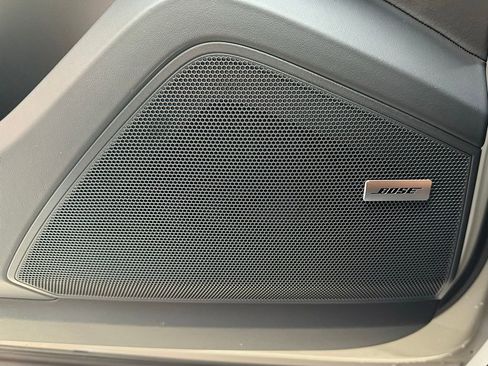 New 2025 Porsche Cayenne S AWD/4WD image 18