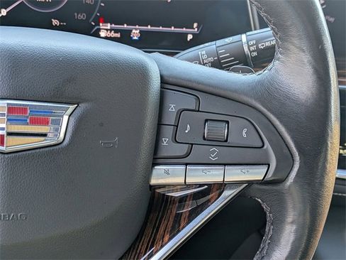 Used 2022 Cadillac Escalade ESV Luxury image 18